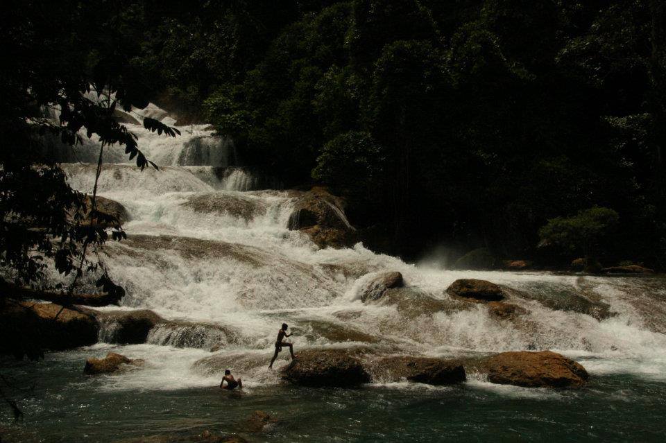 aliwagwag falls