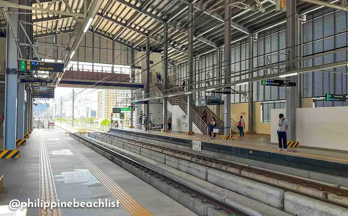 LRT2 PITX Station