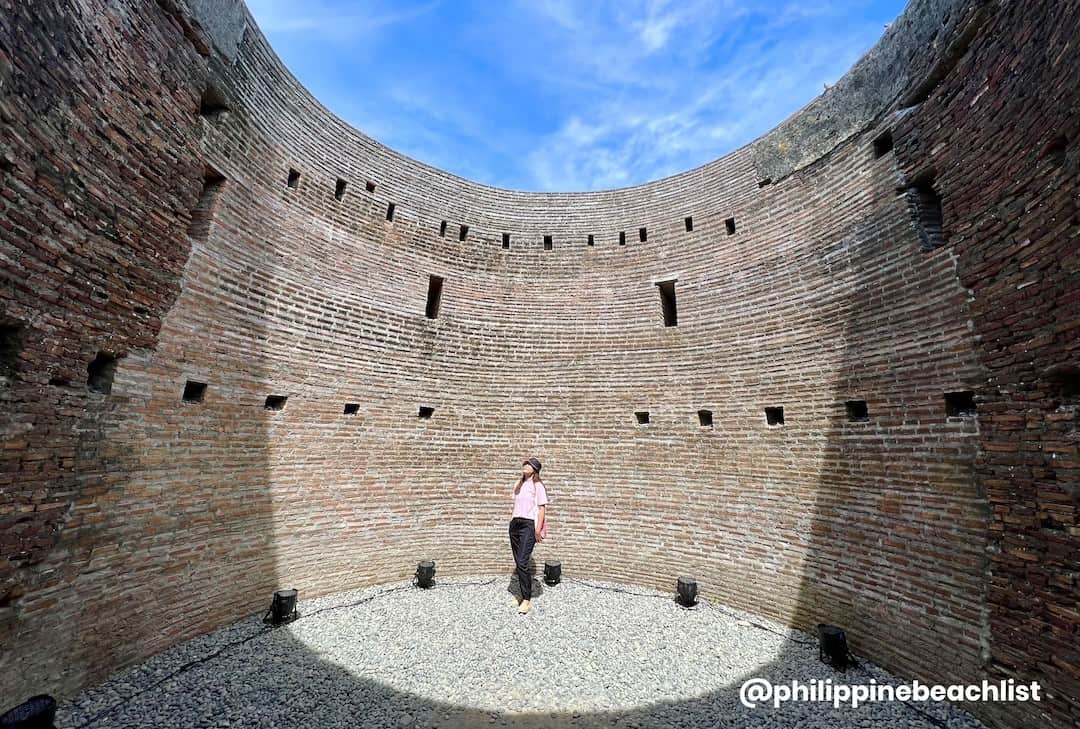 Luna Baluwarte Watchtower La Union