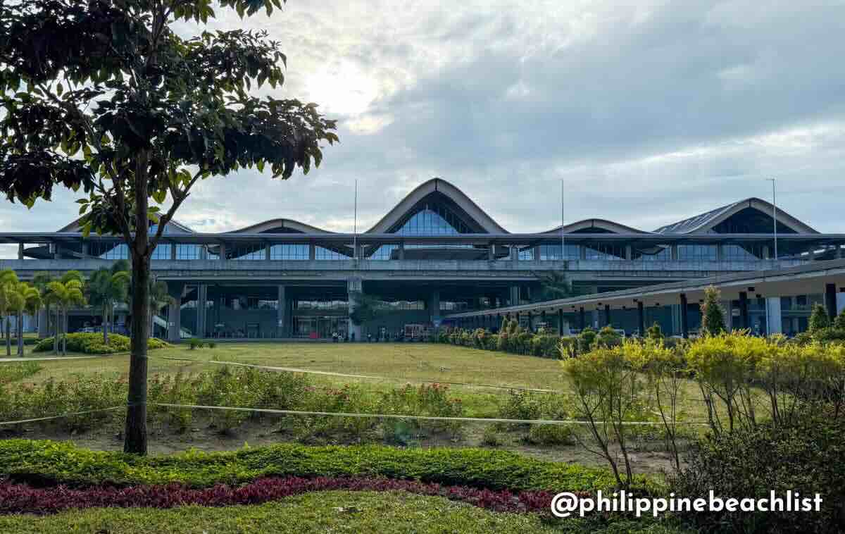 Clark Airport Facade