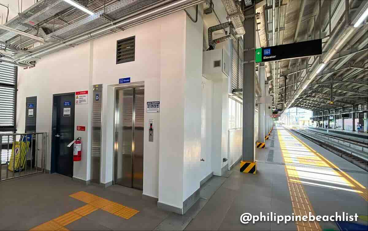 Elevator Ninoy Aquino Ave LRT1