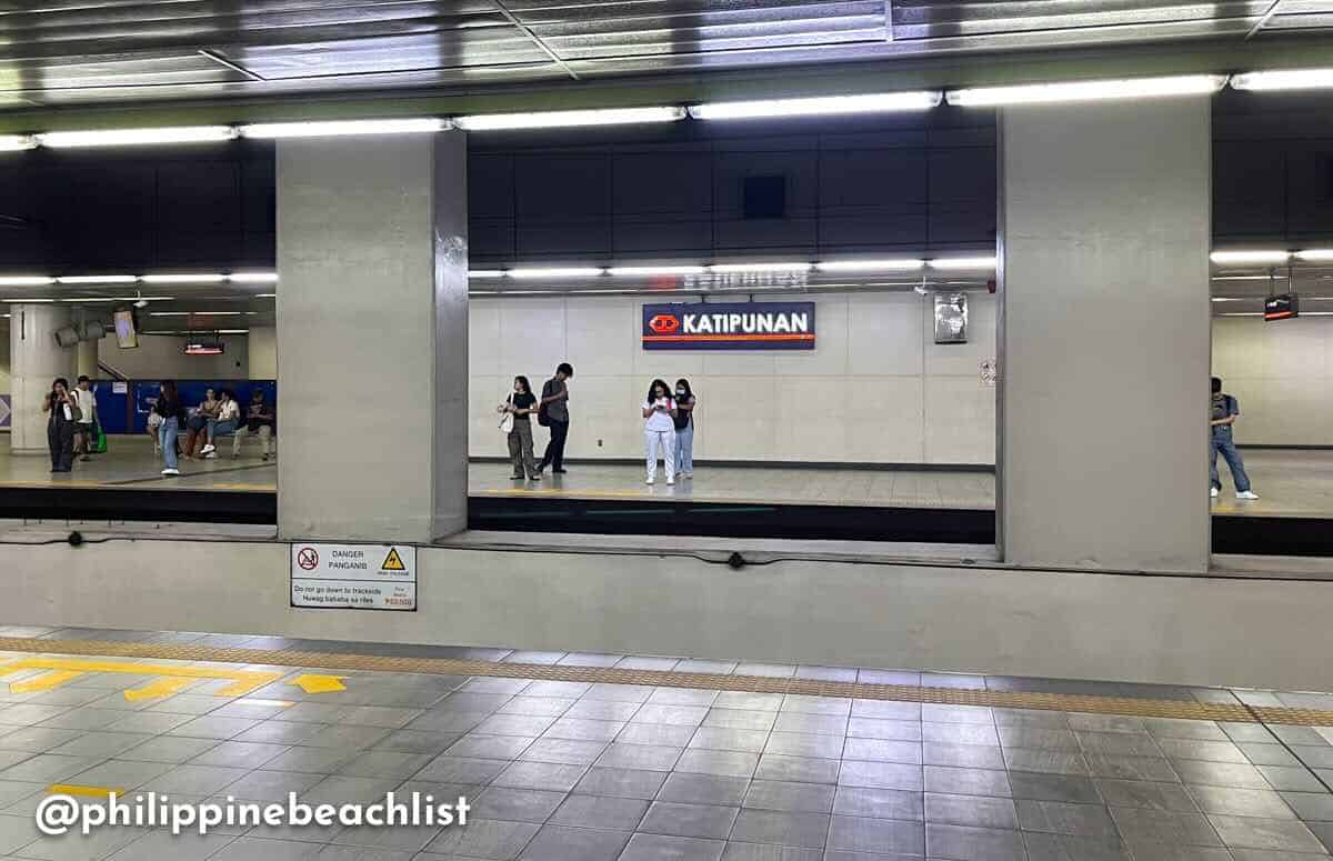 Katipunan Station LRT2